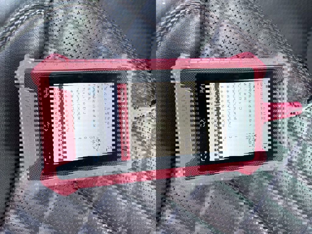 Used 2022 Cadillac Escalade Sport Platinum w/ LPO, ONYX Package AWD/4WD image 4