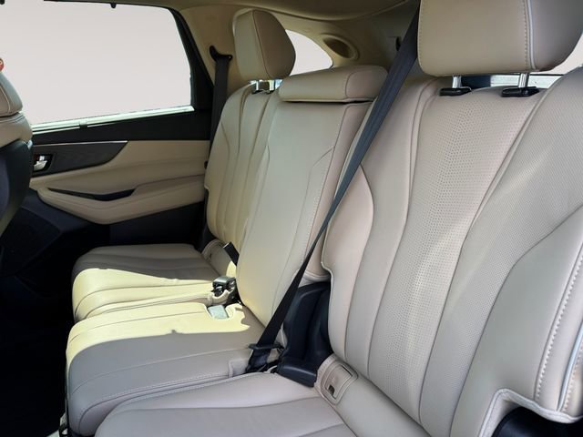 Used 2023 Acura MDX SH-AWD w/ Advance Package image 13