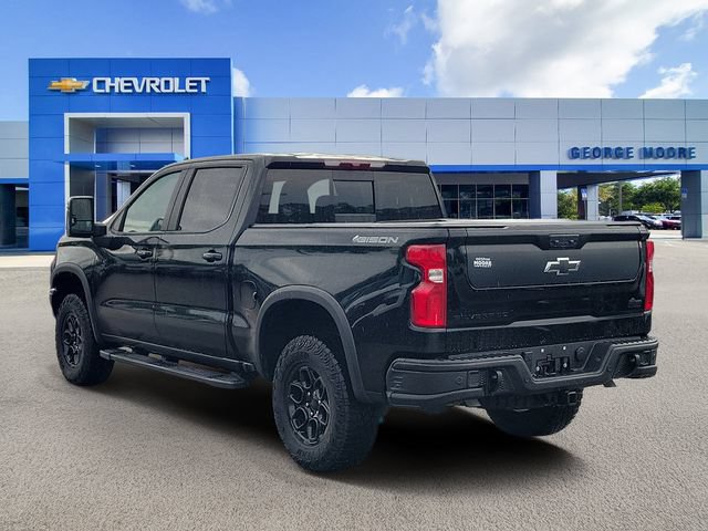 Used 2024 Chevrolet Silverado 1500 ZR2 w/ ZR2 Bison Edition AWD/4WD image 3