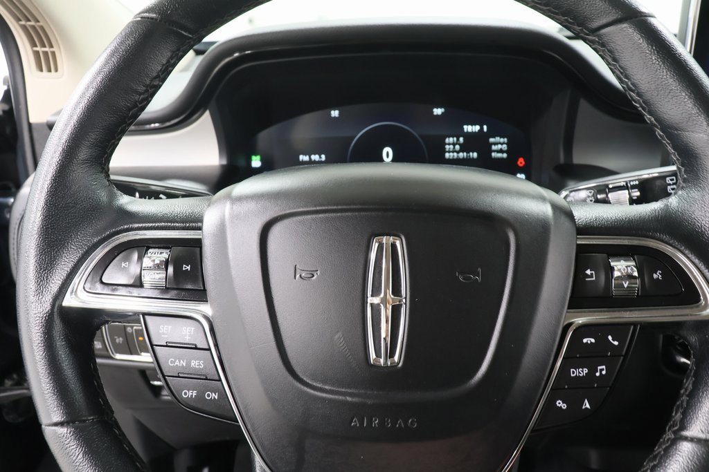 Used 2023 Lincoln Nautilus AWD w/ Premium Package image 11