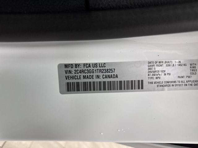 New 2026 Chrysler Pacifica Limited w/ Uconnect Theater Family Group image 41