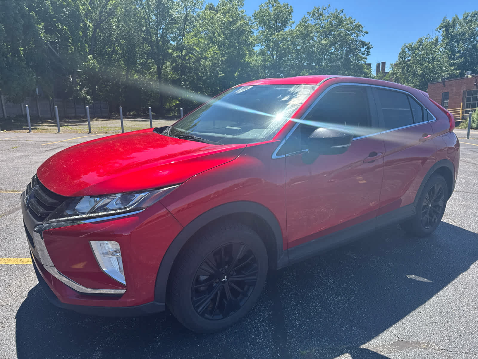 Used 2020 Mitsubishi Eclipse Cross LE AWD/4WD image 3