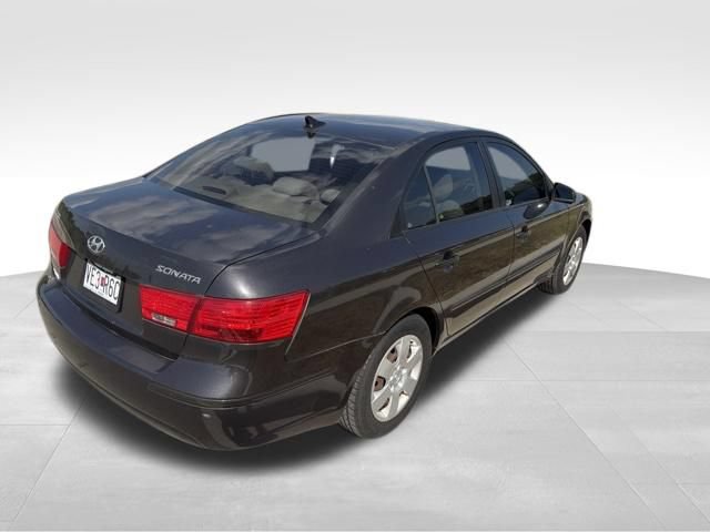 Used 2009 Hyundai Sonata GLS FWD image 3
