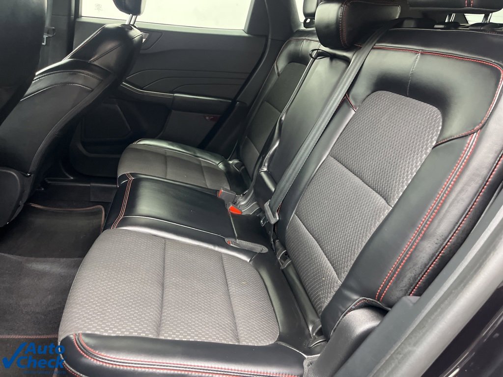 Used 2023 Ford Escape ST-Line image 19