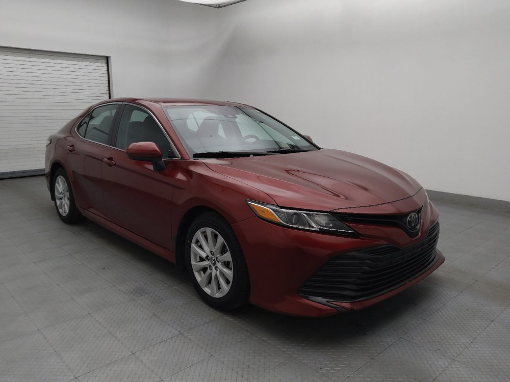 Used 2018 Toyota Camry LE FWD image 13