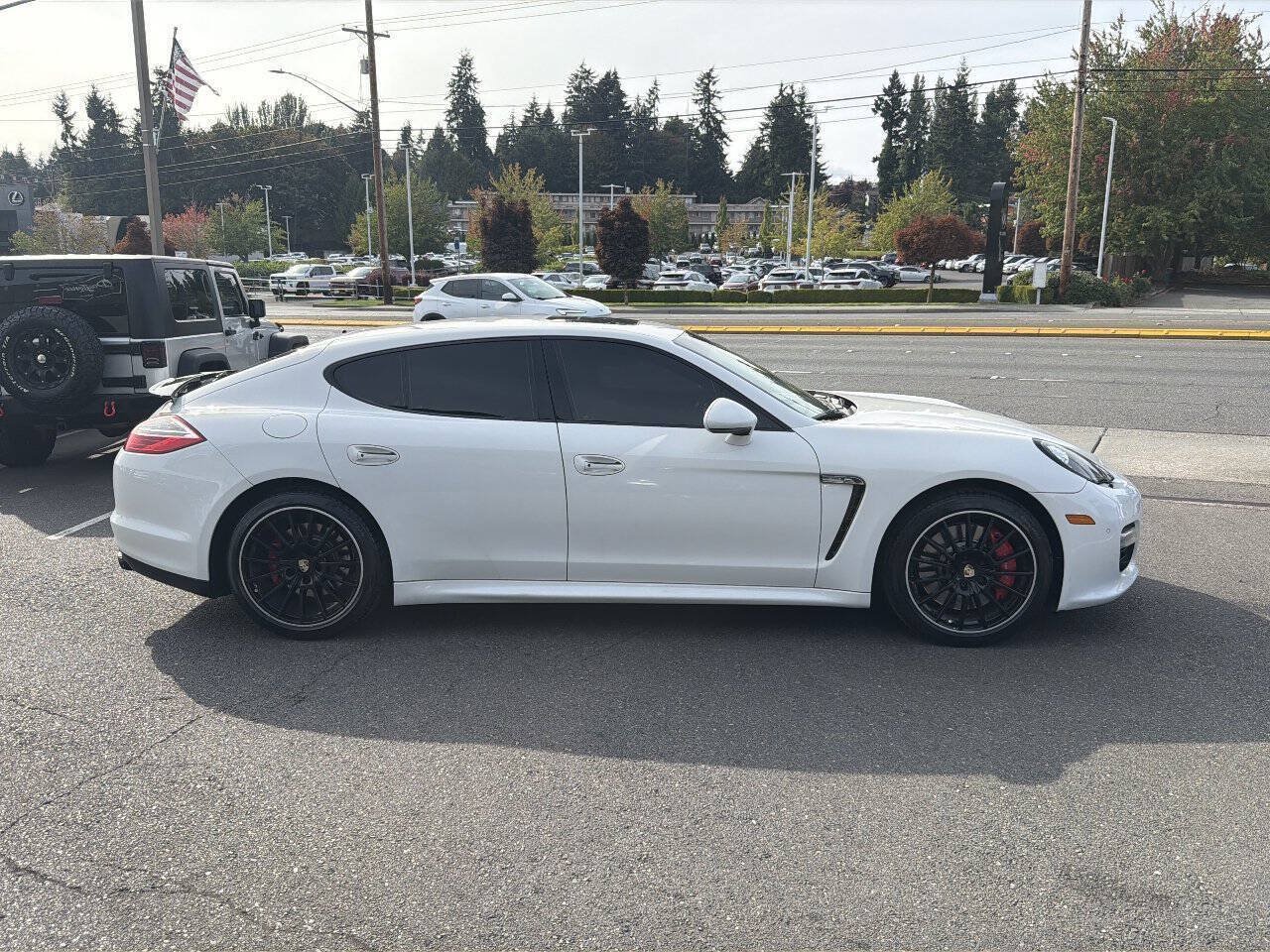 Used 2013 Porsche Panamera GTS AWD/4WD image 10