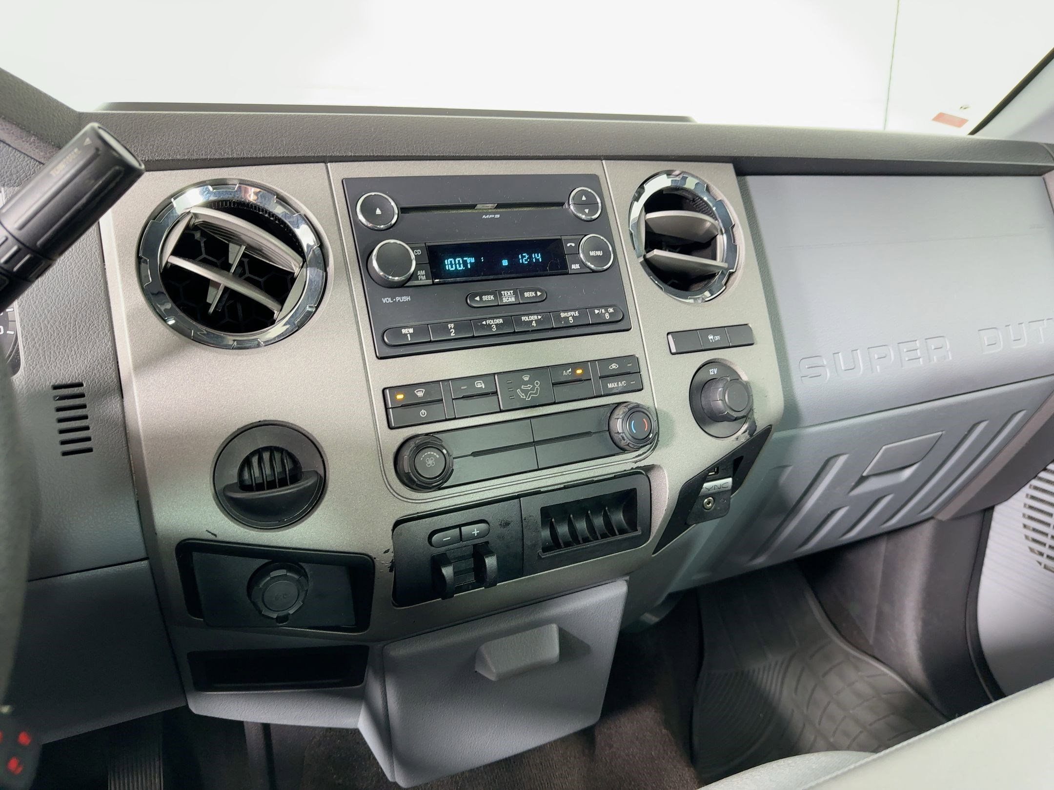 Used 2016 Ford F250 XLT image 23