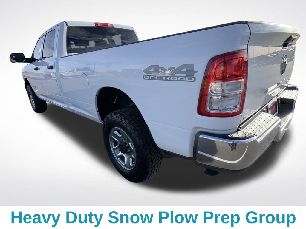 Used 2020 RAM 2500 Tradesman w/ Chrome Appearance Group AWD/4WD image 3