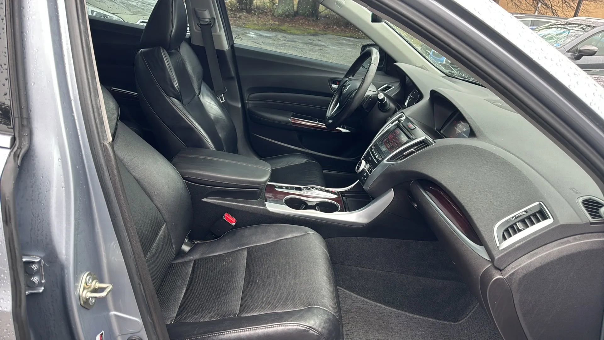 Used 2016 Acura TLX V6 SH-AWD w/ Technology Pkg image 12