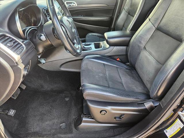 Used 2019 Jeep Grand Cherokee Altitude image 15