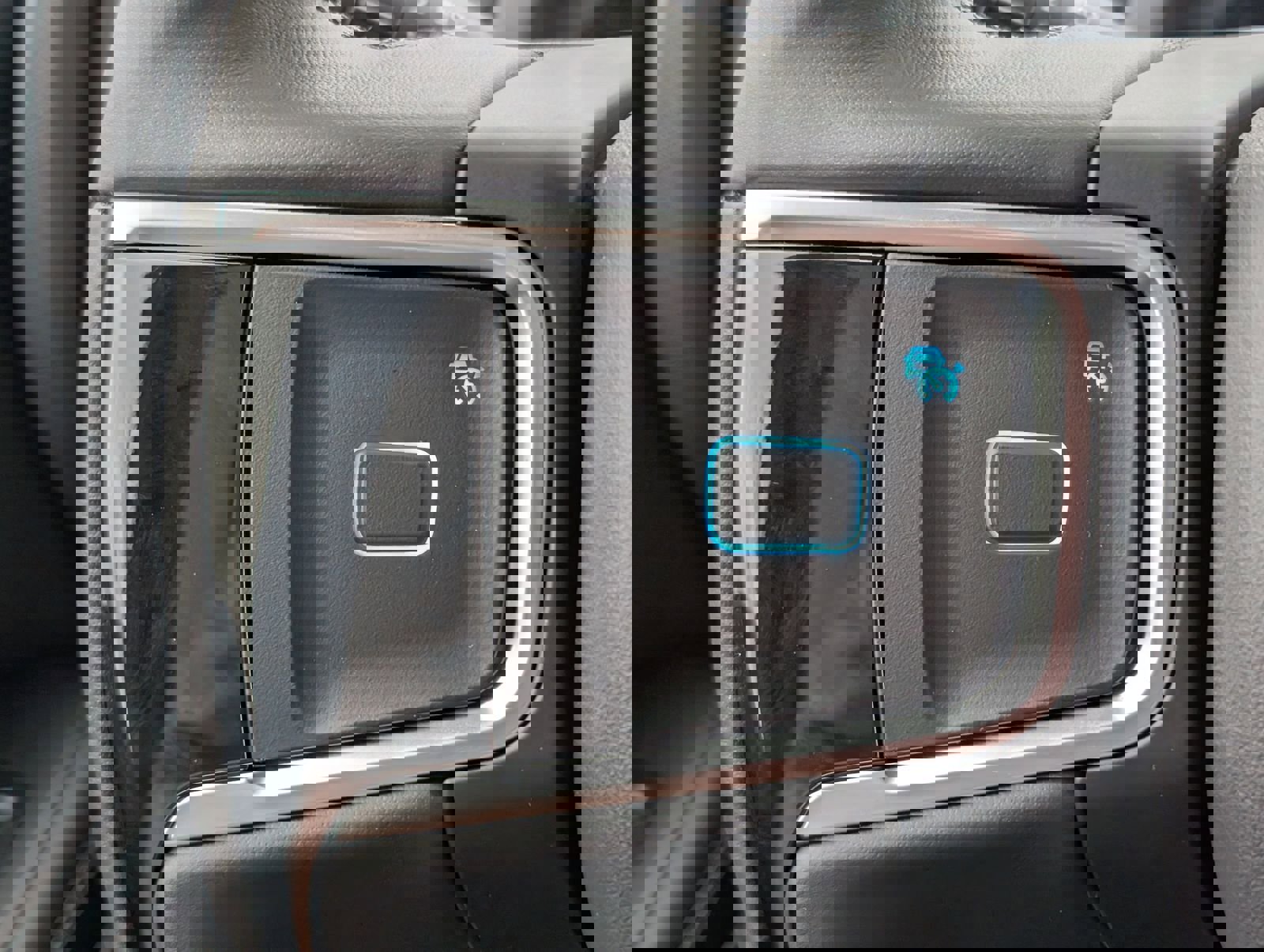 New 2025 Ford Expedition Max Platinum w/ Driver's Package image 24