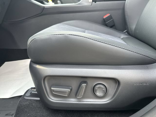 New 2026 Toyota RAV4 XSE w/ Panoramic Sun Roof Package AWD/4WD image 17