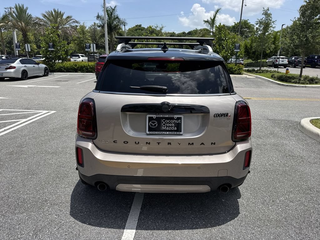 Used 2023 MINI Cooper Countryman S FWD image 2
