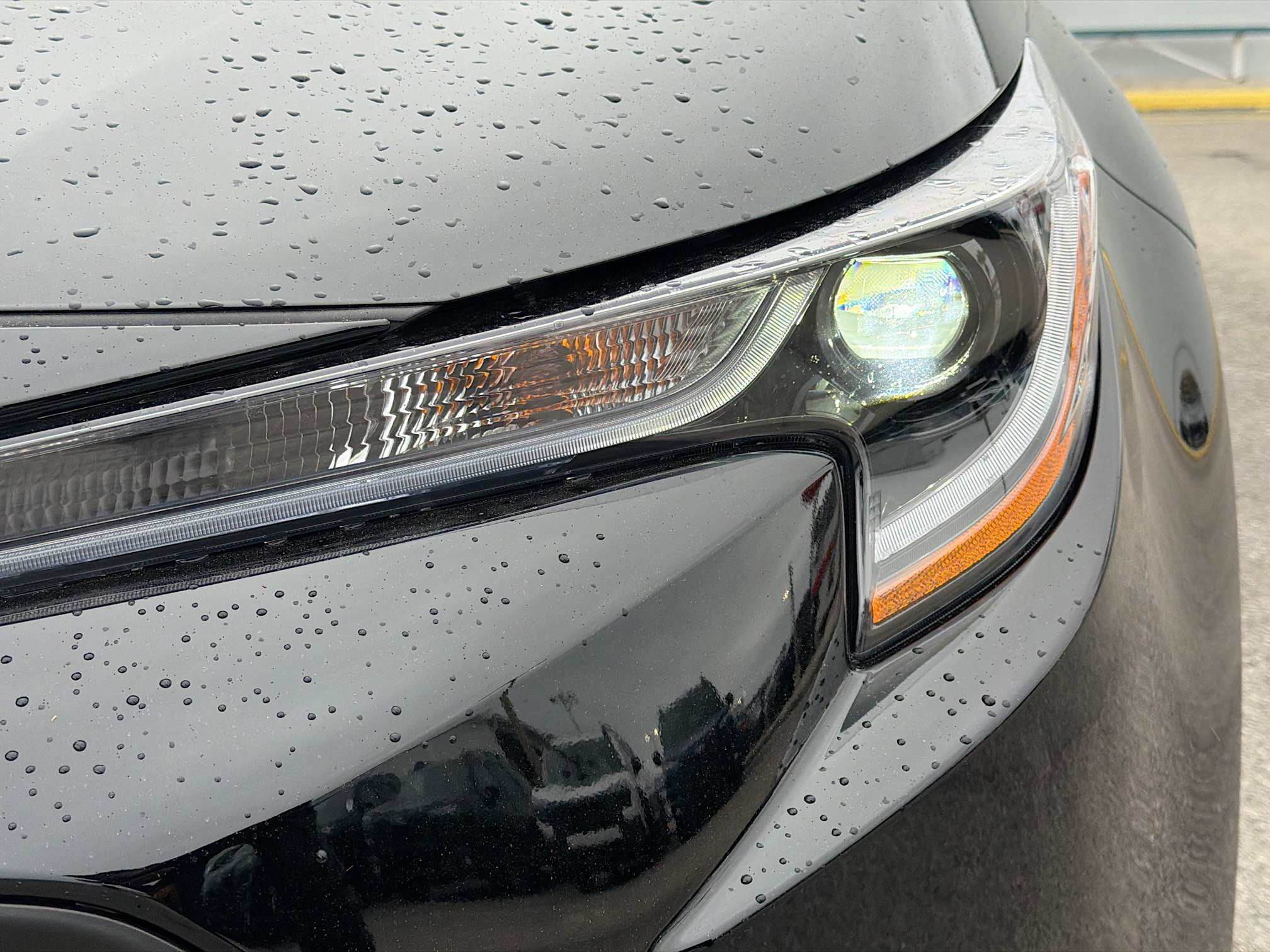 Used 2025 Toyota Corolla LE image 9