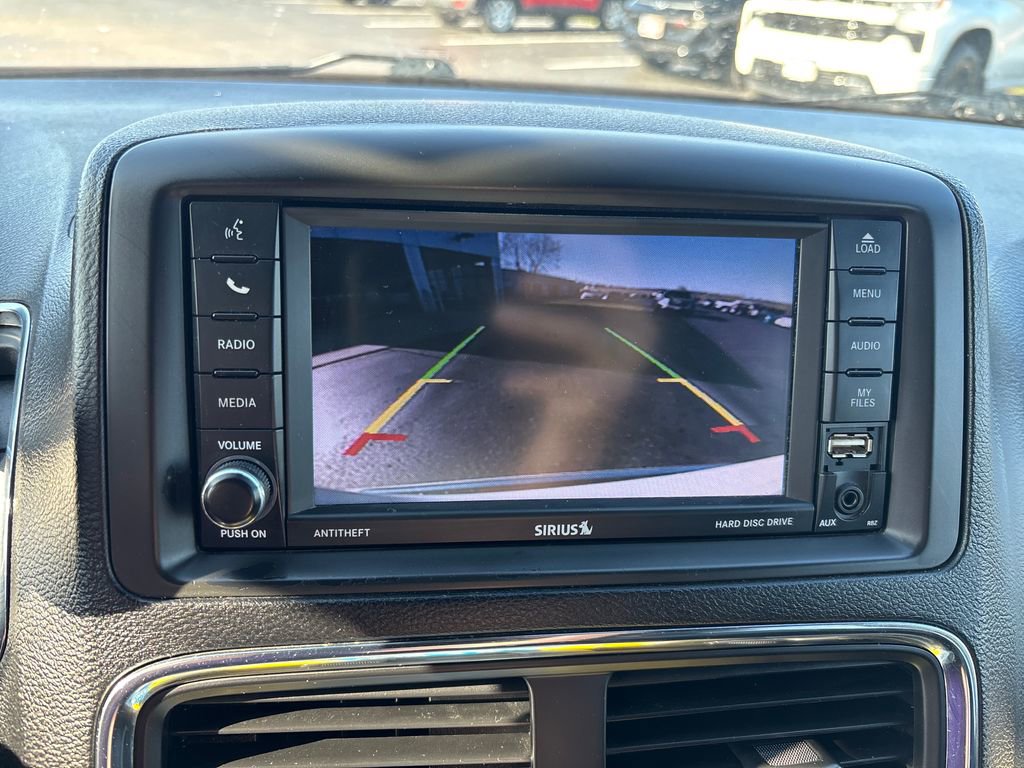 Used 2020 Dodge Grand Caravan SXT FWD image 18