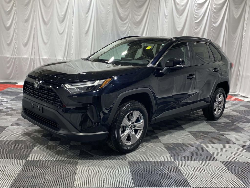 Used 2023 Toyota RAV4 XLE FWD image 1