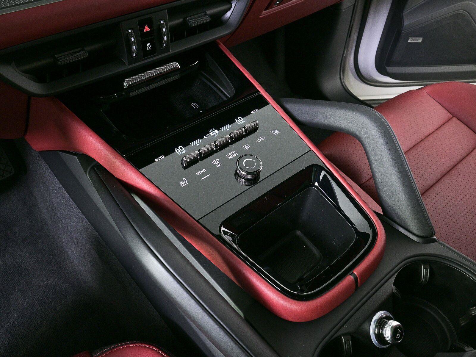 New 2026 Porsche Cayenne AWD/4WD image 16