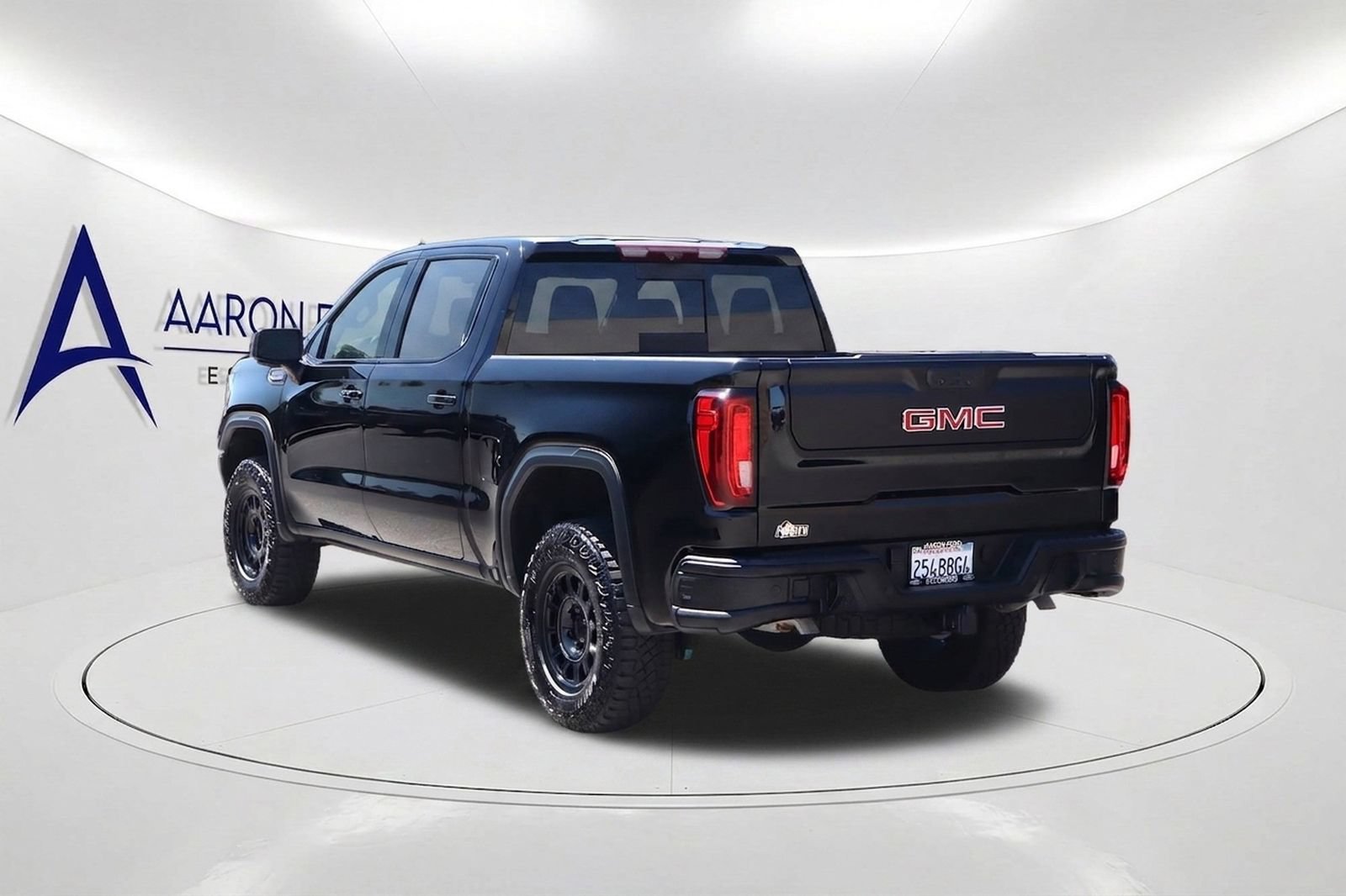 Used 2024 GMC Sierra 1500 AT4X w/ AT4X AEV Edition AWD/4WD image 7