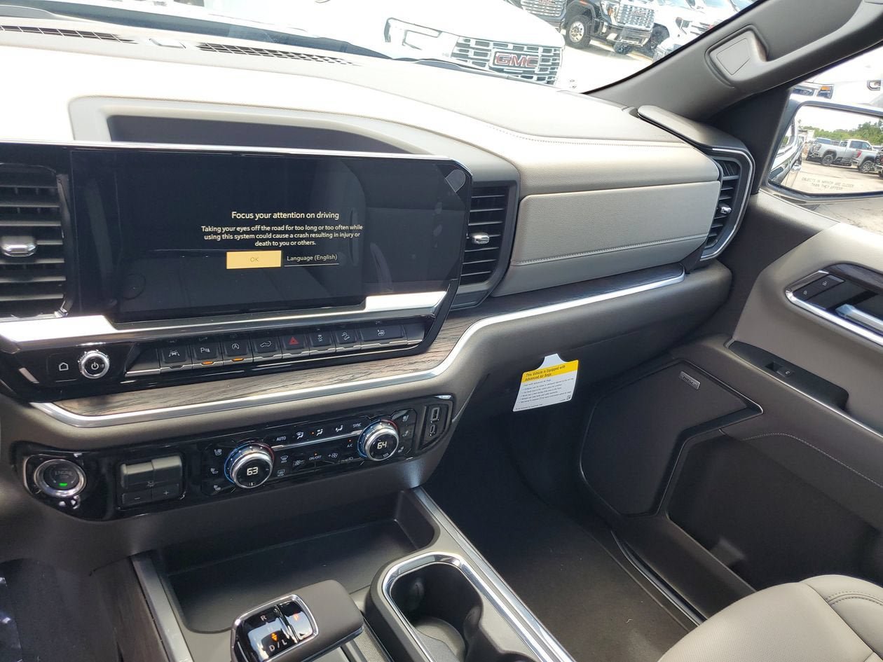New 2026 GMC Sierra 1500 SLT w/ SLT Premium Plus Package AWD/4WD image 29