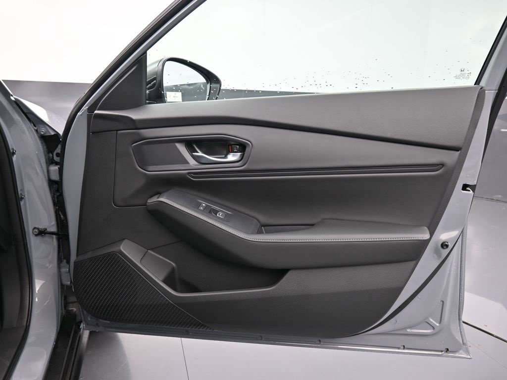 New 2025 Honda Accord Sport image 38