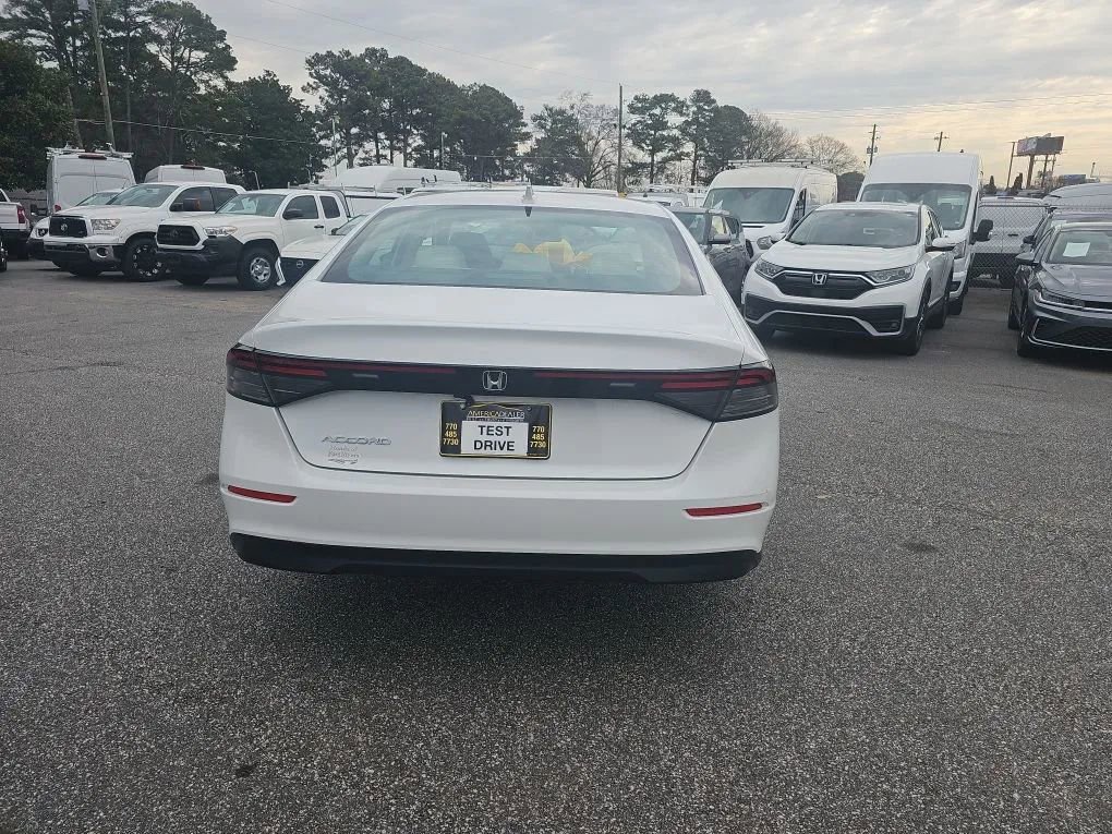 Used 2024 Honda Accord LX image 4