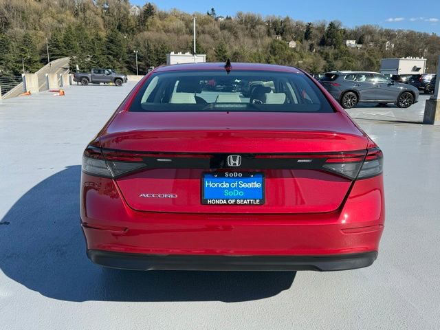 Used 2025 Honda Accord SE image 4