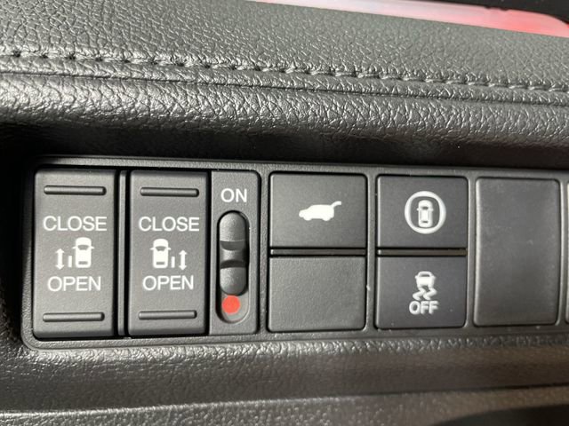 Used 2024 Honda Odyssey Sport image 25