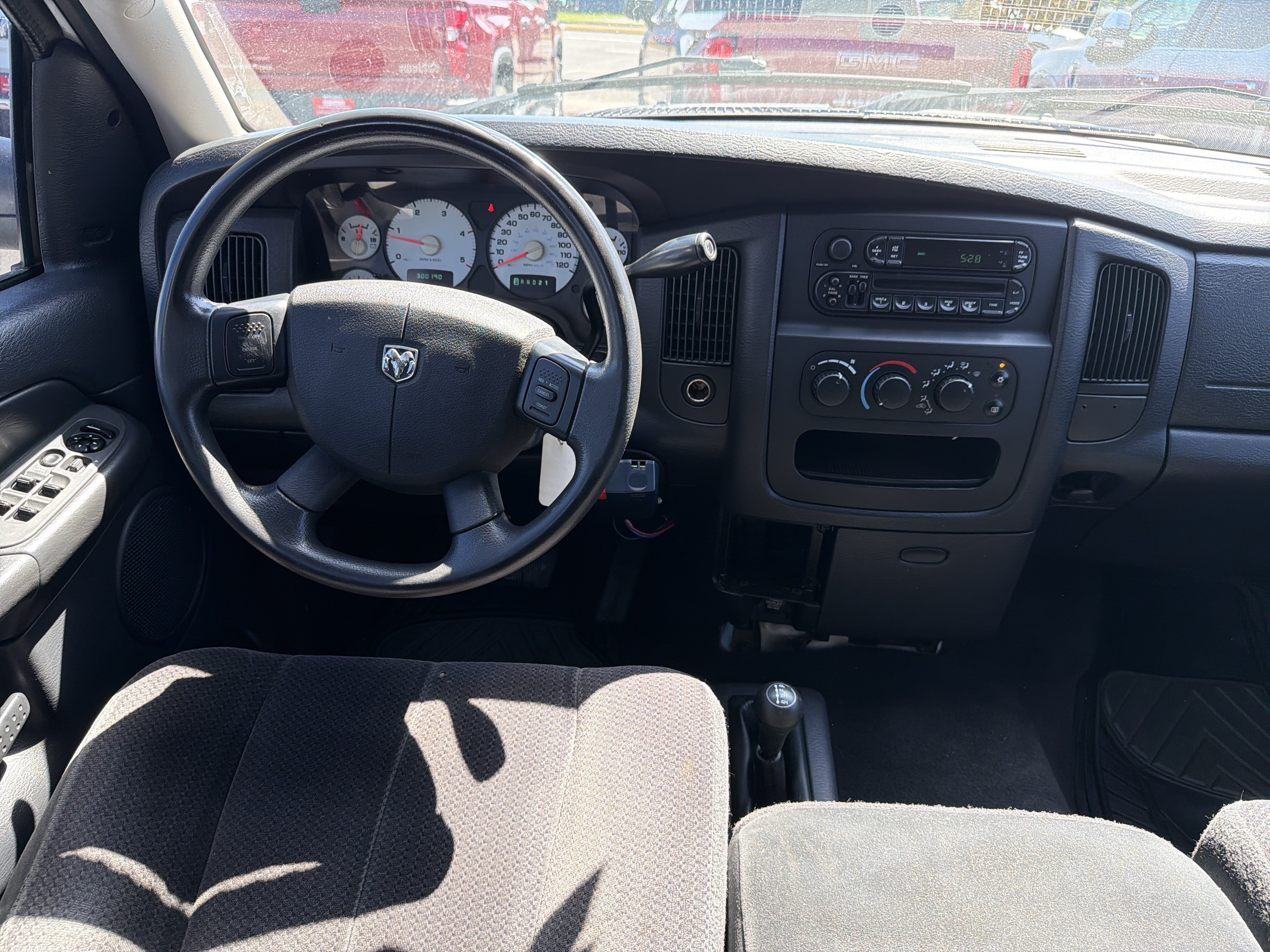 Used 2004 Dodge Ram 2500 Truck SLT w/ Trailer Tow Group AWD/4WD image 12