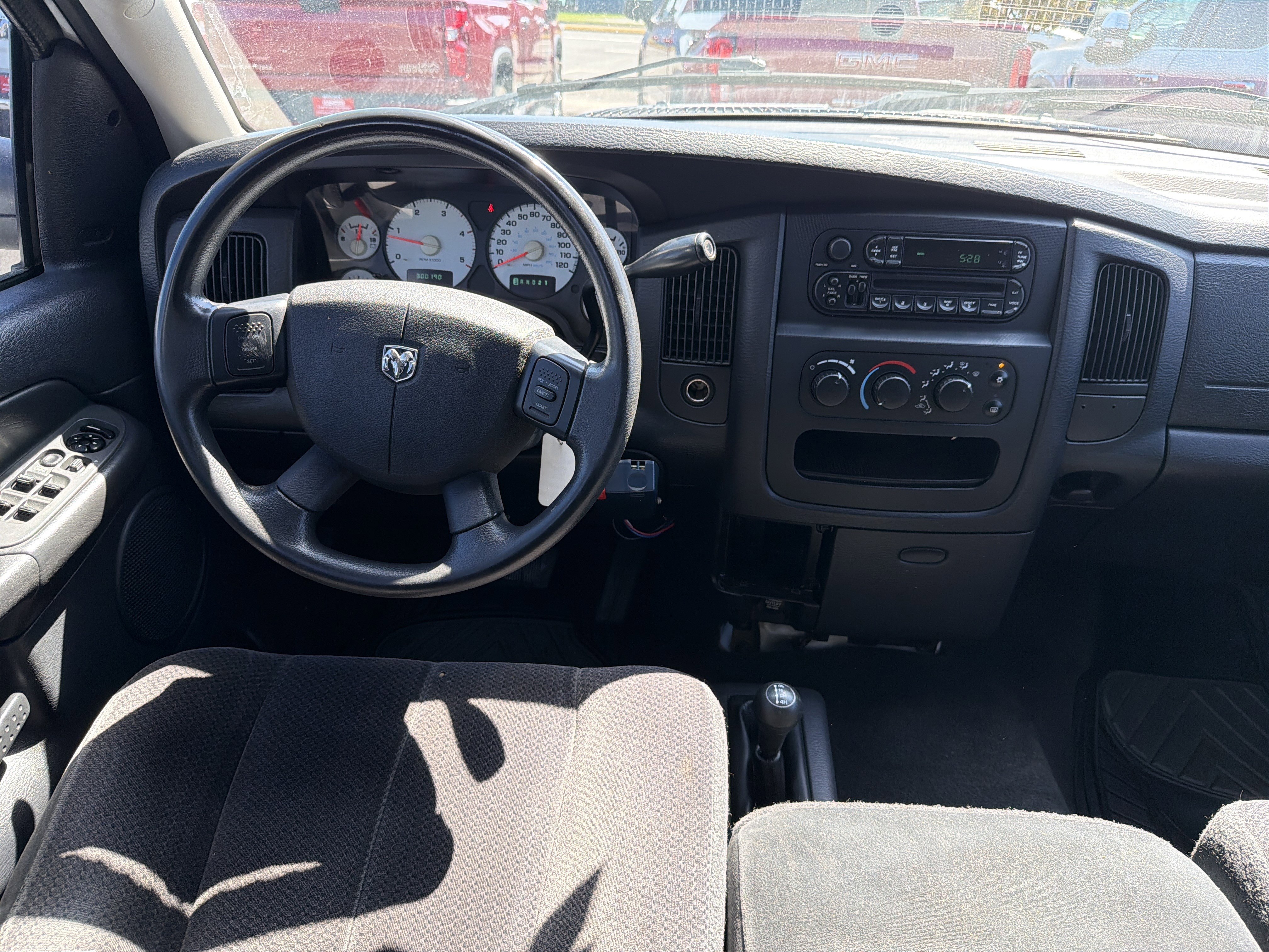 Used 2004 Dodge Ram 2500 Truck SLT w/ Trailer Tow Group AWD/4WD image 12