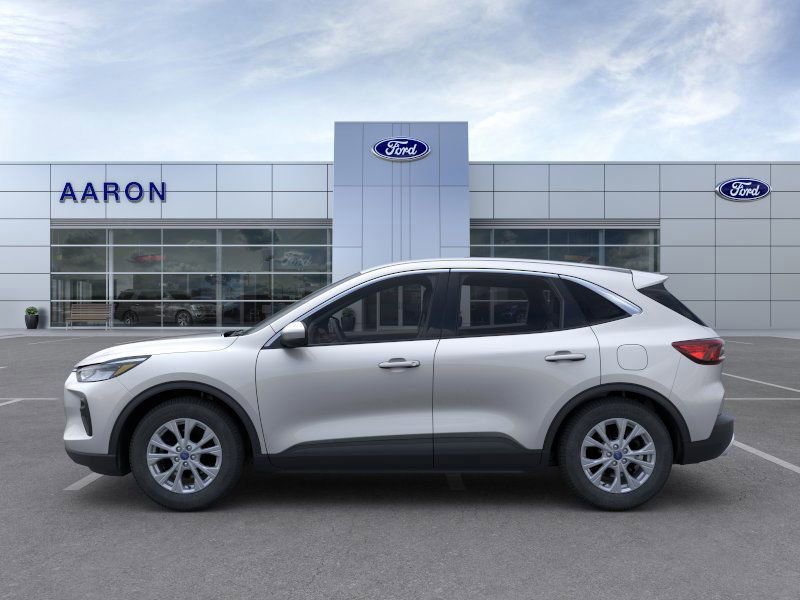 Used 2024 Ford Escape Active w/ Tech Pack #2 FWD image 3