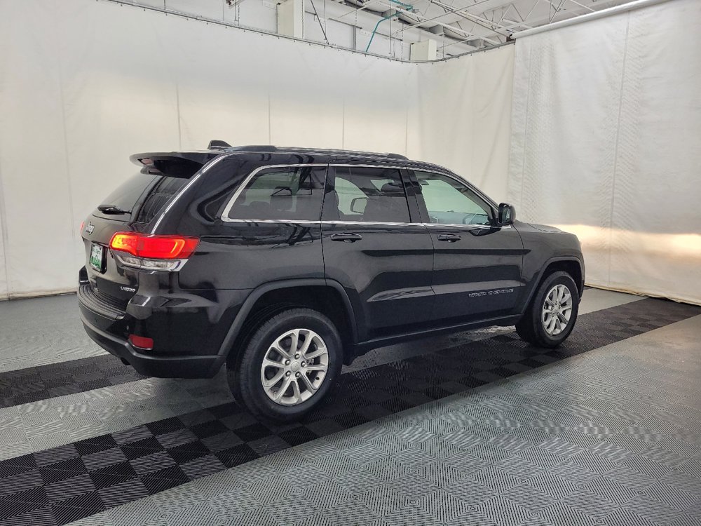 Used 2021 Jeep Grand Cherokee Laredo AWD/4WD image 10