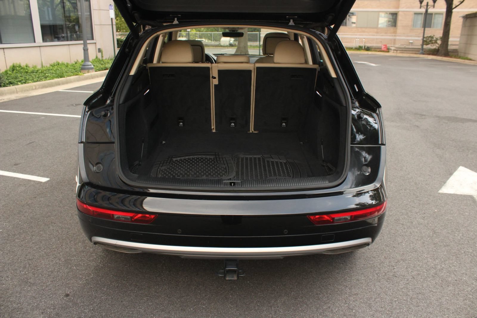 Used 2019 Audi Q5 2.0T Premium Plus AWD/4WD image 23