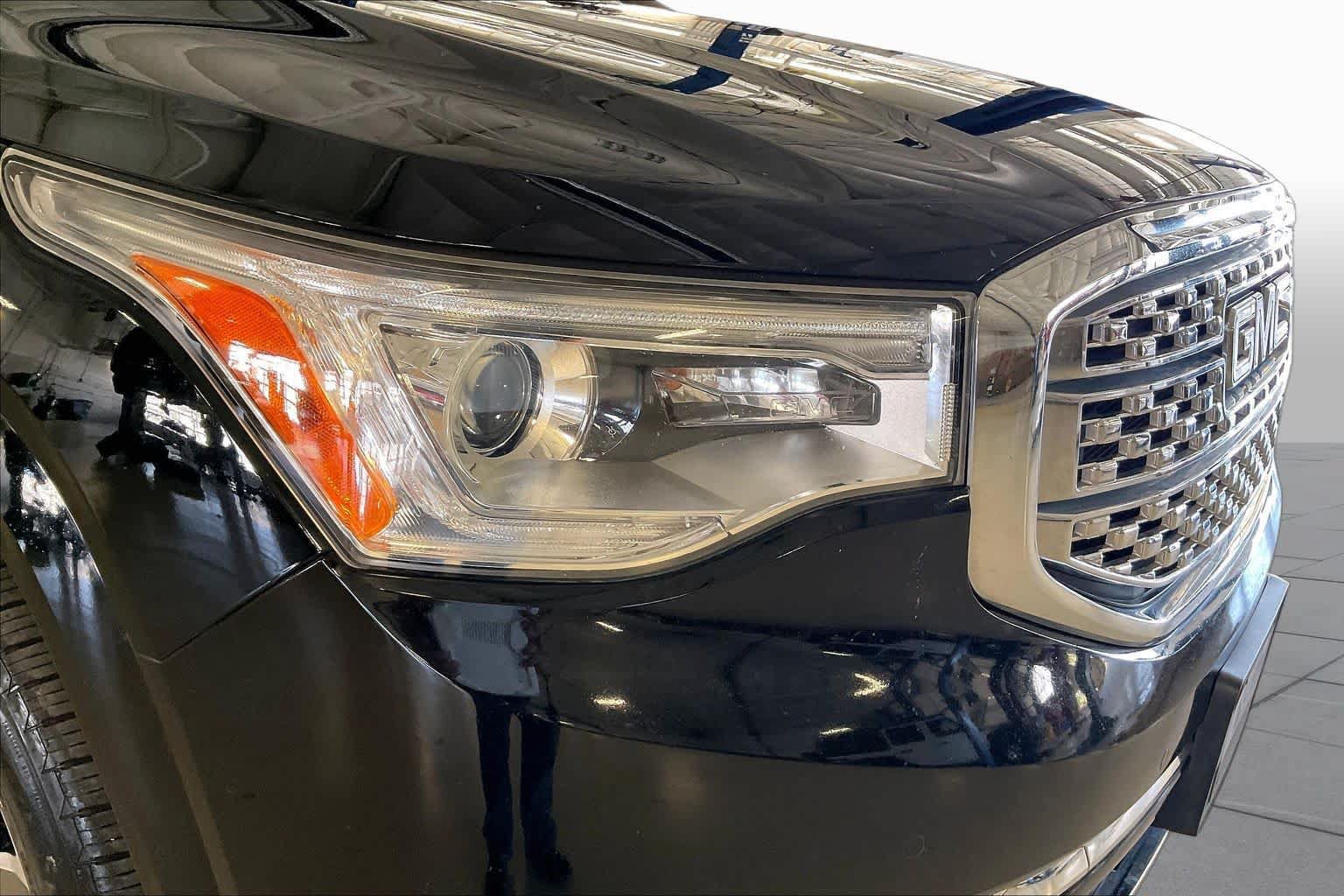 Used 2019 GMC Acadia Denali FWD image 24