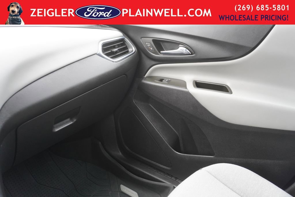 Used 2023 Chevrolet Equinox LS w/ LS Convenience Package image 32