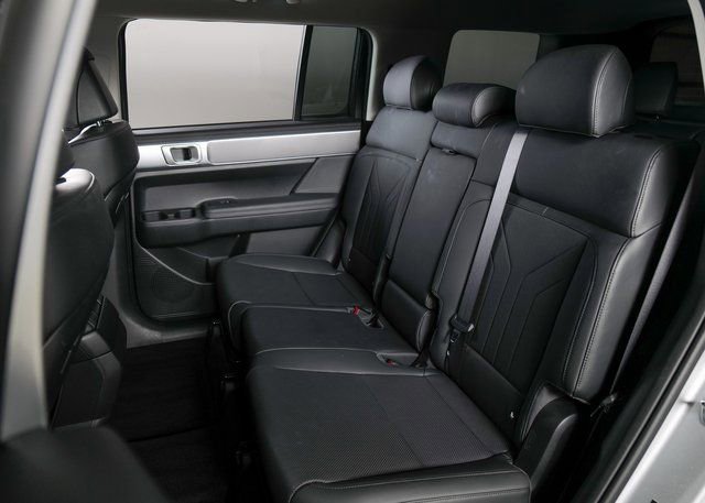 Used 2024 Hyundai Santa Fe XRT image 5