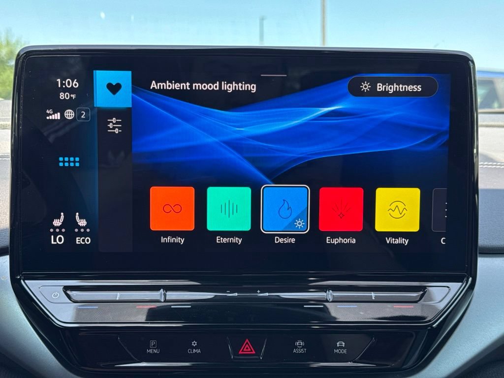 Used 2023 Volkswagen ID.4 Pro AWD/4WD image 12