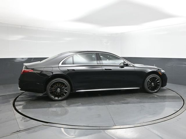 New 2026 Mercedes-Benz S 580 4MATIC Sedan image 11