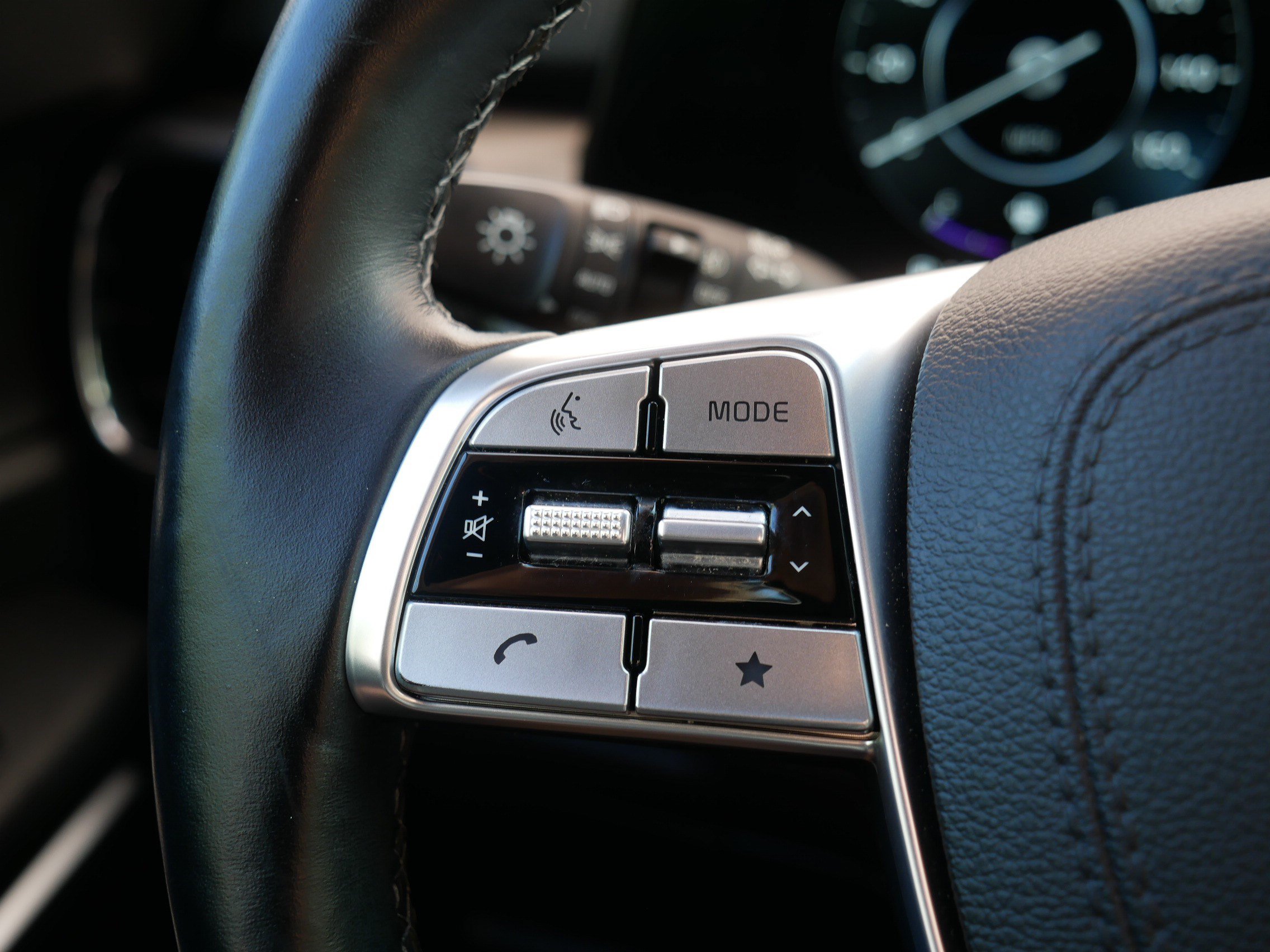 Certified 2023 Kia Telluride SX X-Line AWD/4WD image 28