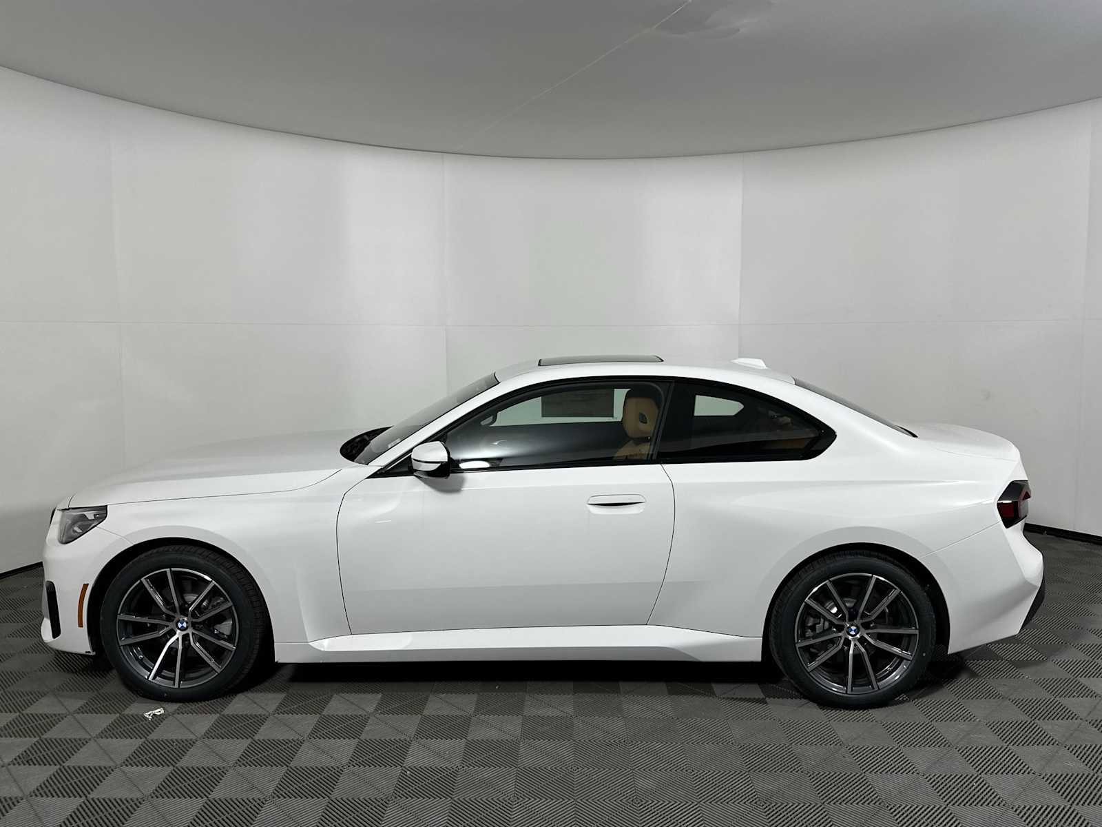 New 2025 BMW 230i xDrive Coupe w/ Premium Package image 4