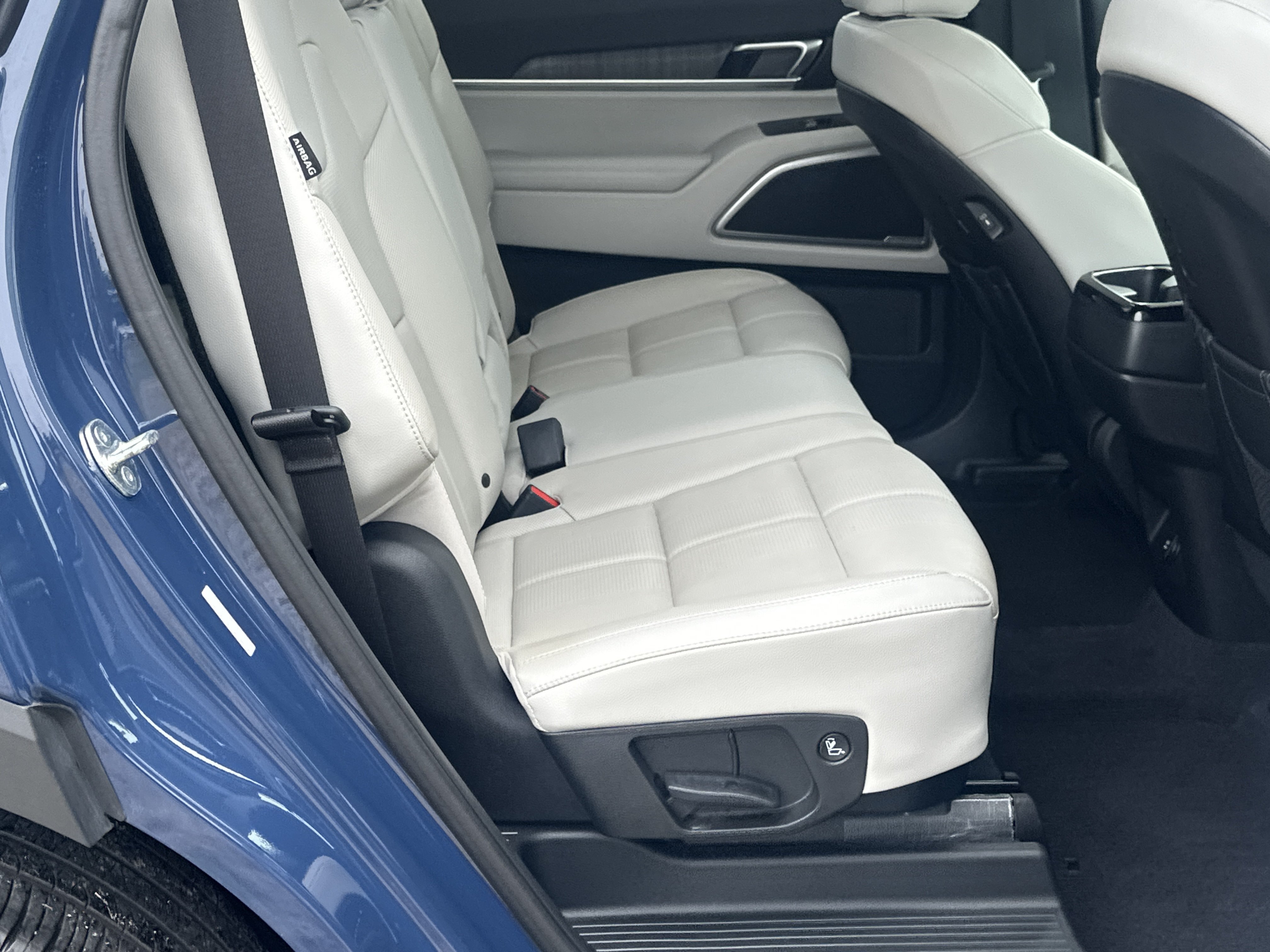 Used 2024 Kia Telluride EX FWD image 15