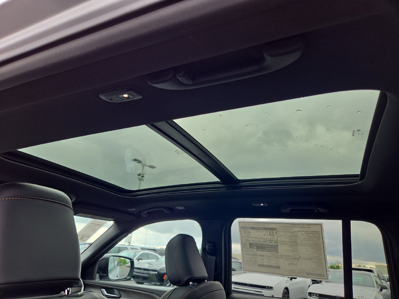 New 2026 Jeep Grand Cherokee Limited AWD/4WD image 19