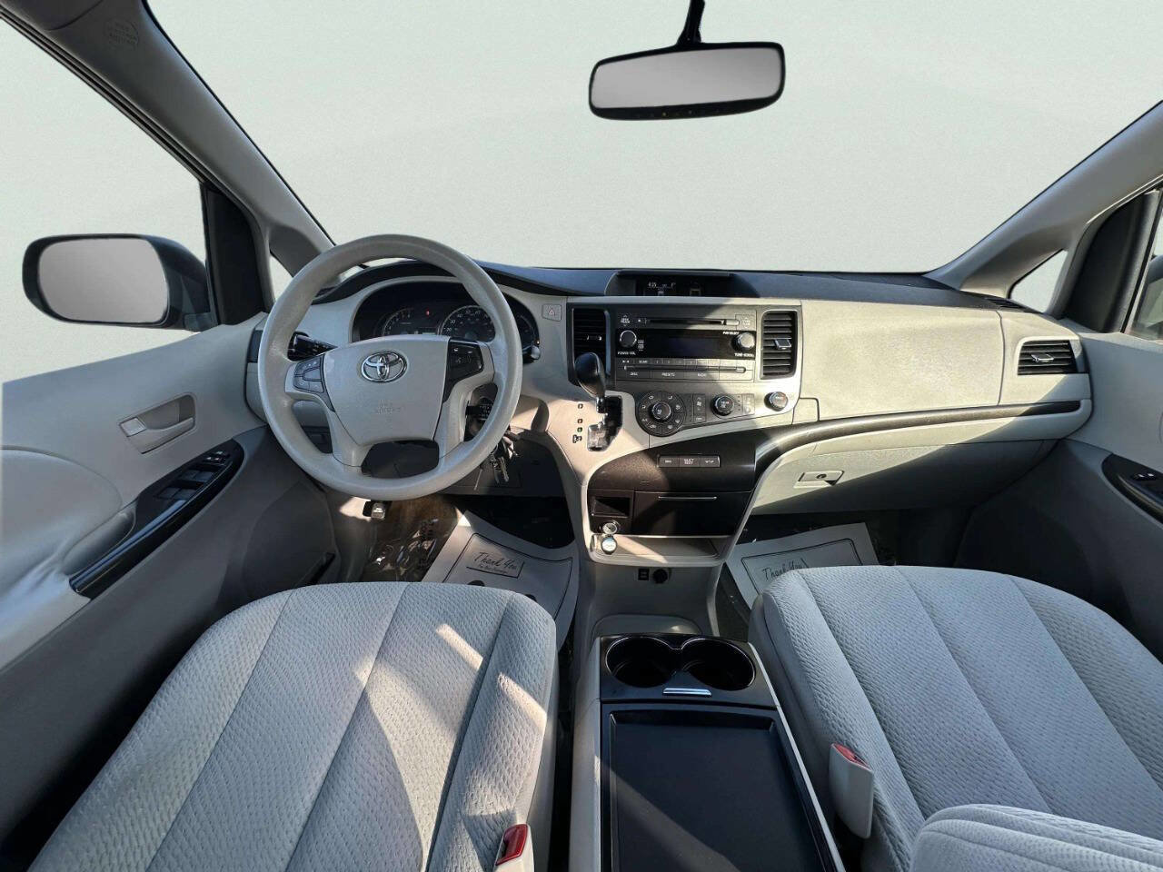 Used 2011 Toyota Sienna LE FWD image 19