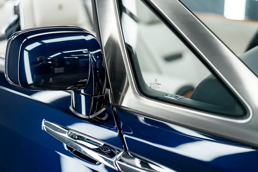 Used 2010 Rolls-Royce Phantom Drophead Coupe RWD image 47