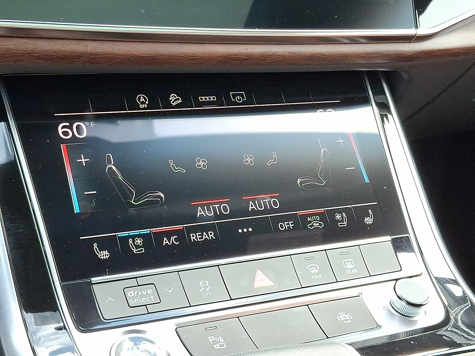 Used 2025 Audi Q7 3.0T Premium Plus w/ Premium Plus Package image 17