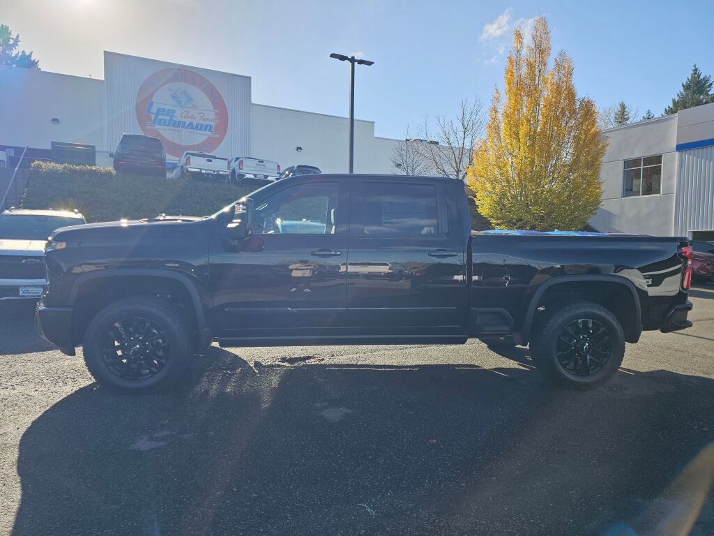 New 2026 Chevrolet Silverado 2500 High Country w/ Midnight Edition image 8