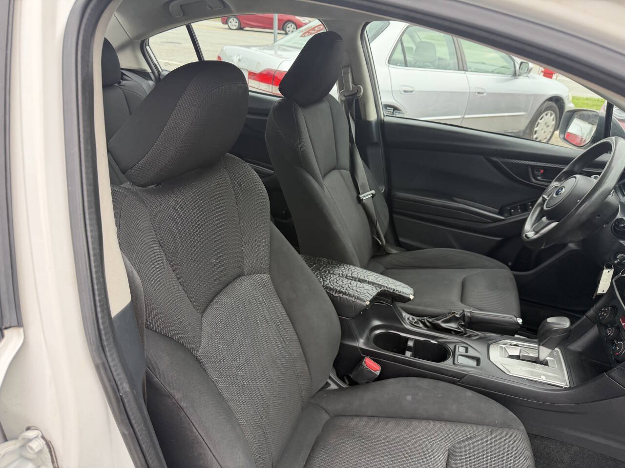 Used 2017 Subaru Impreza 2.0i AWD/4WD image 14