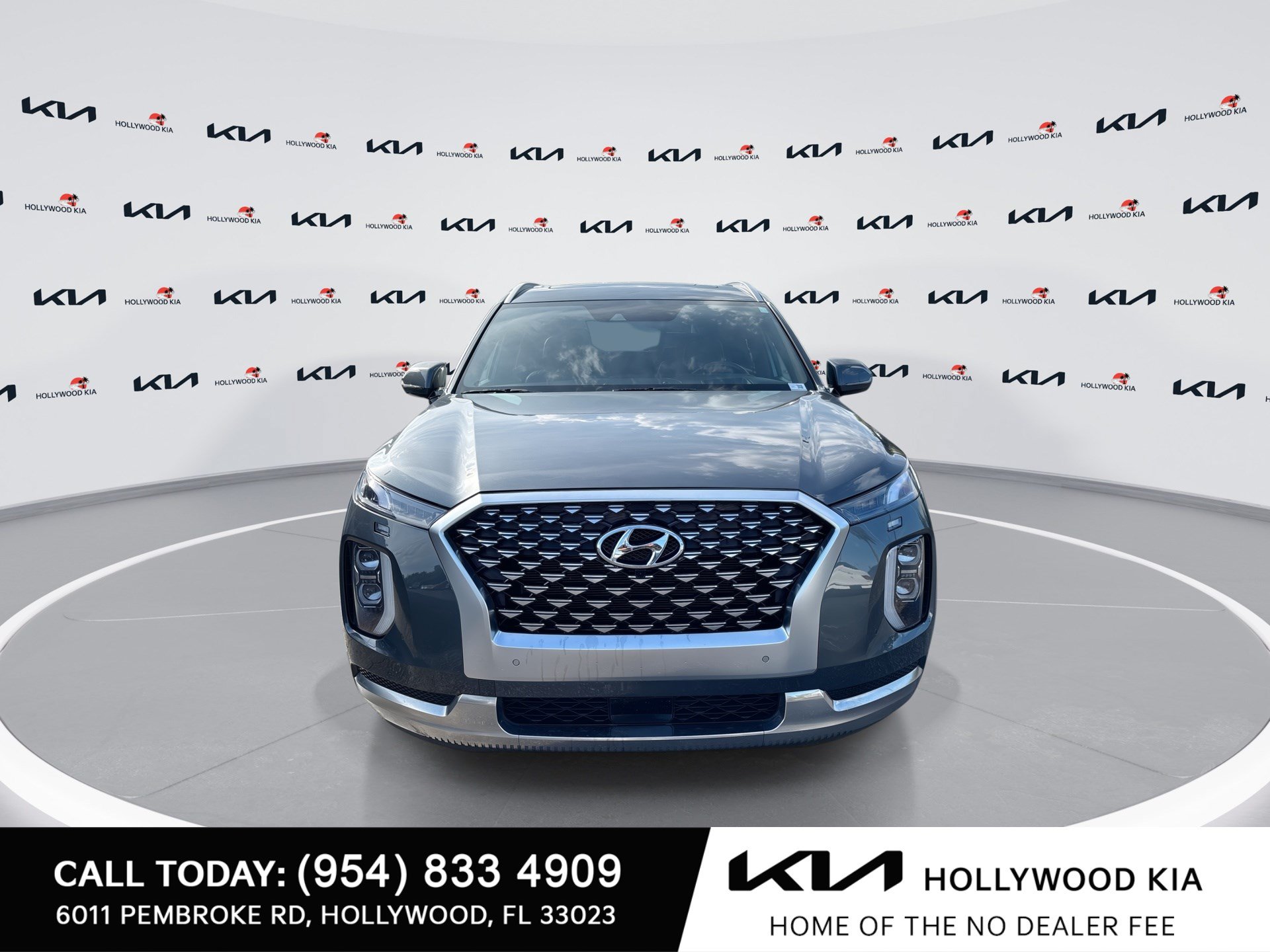 Used 2022 Hyundai Palisade Calligraphy FWD image 3