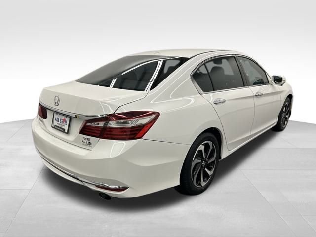 Used 2017 Honda Accord EX-L image 9