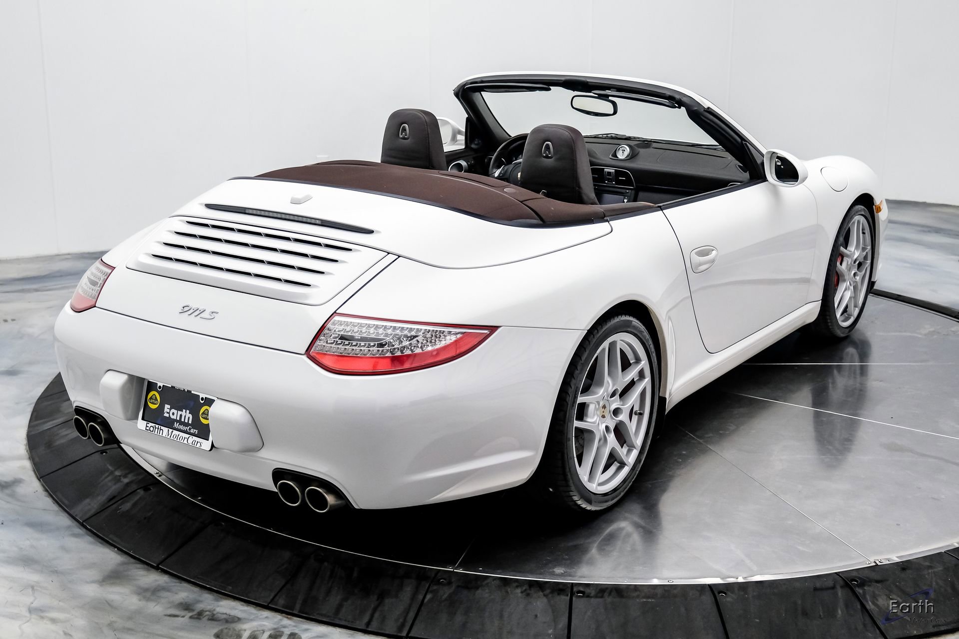 Used 2011 Porsche 911 Carrera S RWD image 22