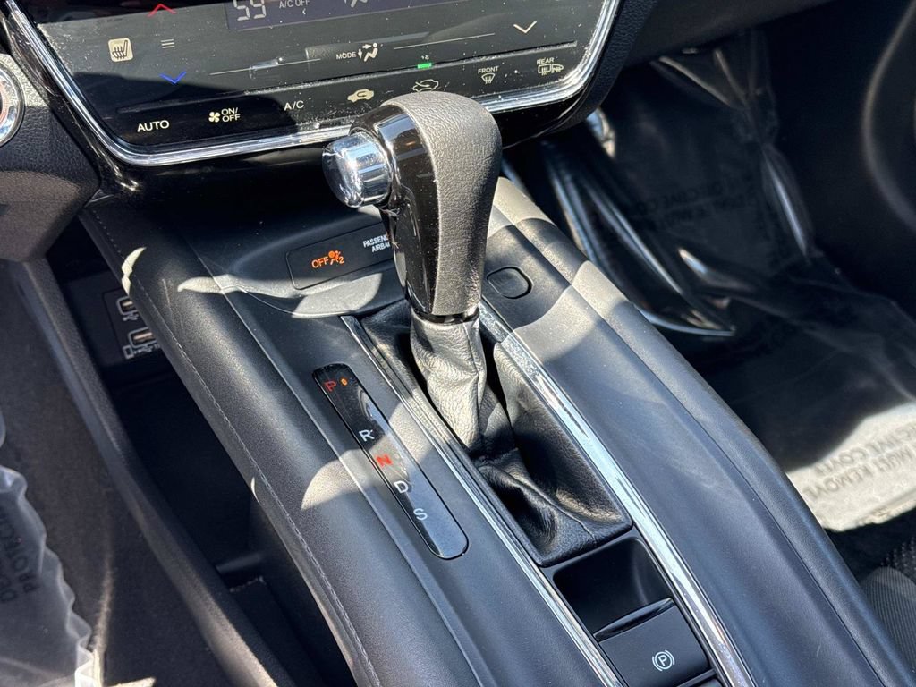 Used 2021 Honda HR-V EX image 14